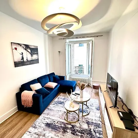 Apartment Elegant Paris - Line 7 *