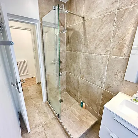 Apartment Elegant Paris - Line 7 *